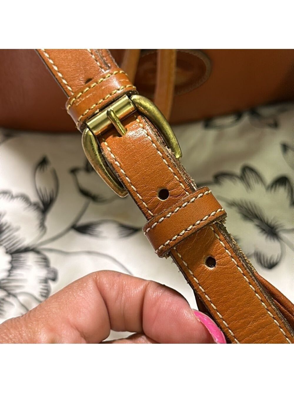 Vintage Dooney & Bourke drawstring - Picture 5 of 10